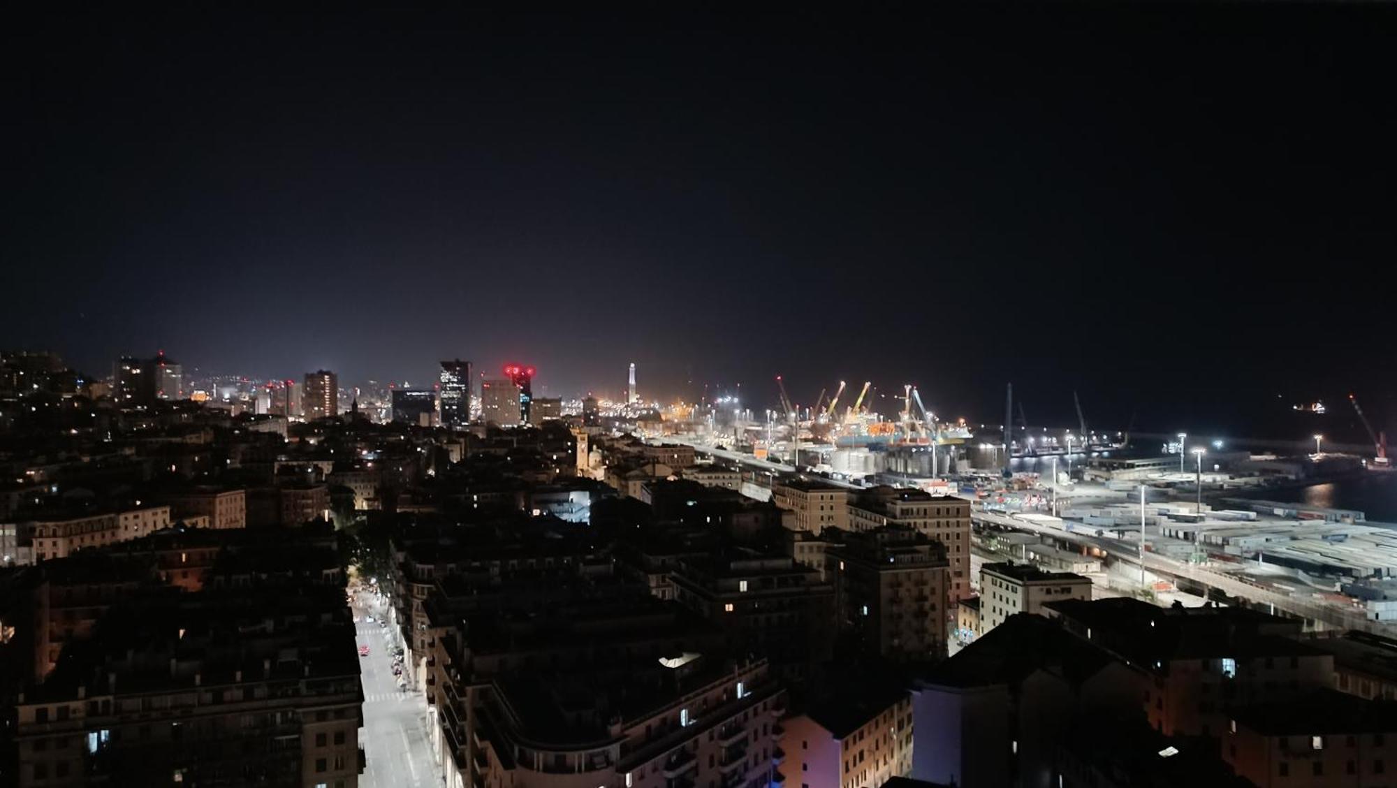 Attico Con Vista Su Genova Daire Dış mekan fotoğraf